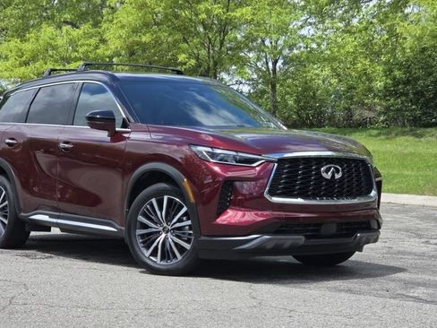 Certified 2025 INFINITI QX60 Autograph w/ Cargo Package AWD/4WD image 2