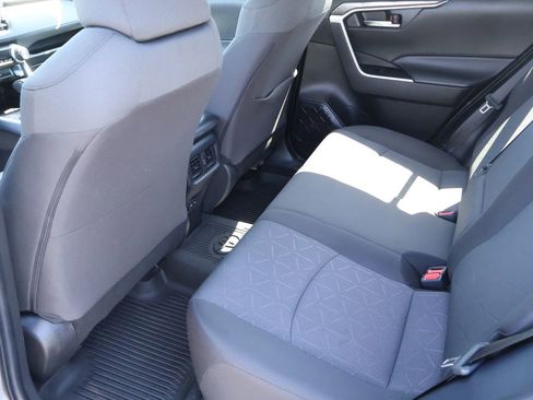 Used 2024 Toyota RAV4 XLE FWD image 13