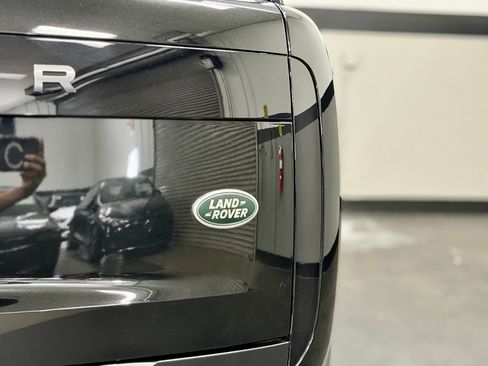 Used 2023 Land Rover Range Rover Long Wheelbase Autobiography AWD/4WD image 14