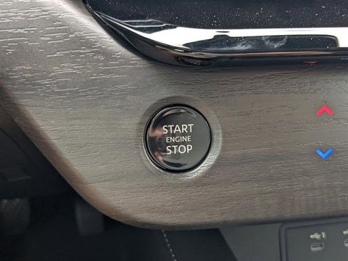 New 2025 Nissan Murano SV image 24