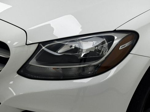 Used 2018 Mercedes-Benz C 300 4MATIC Sedan image 41