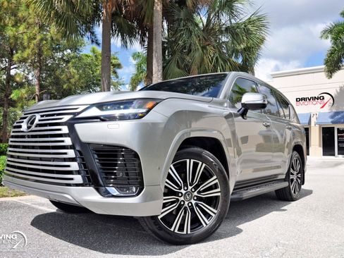 Used 2026 Lexus LX 700h Luxury AWD/4WD image 37