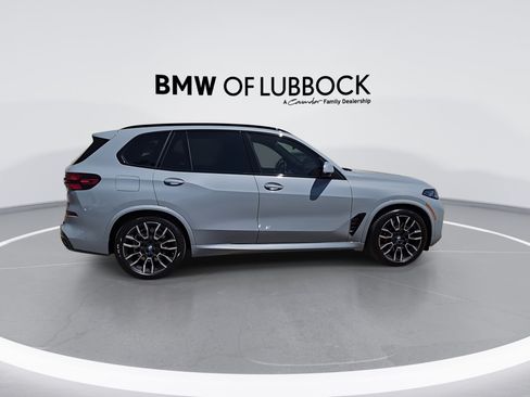 Used 2026 BMW X5 xDrive50e w/ M Sport Package AWD/4WD image 9