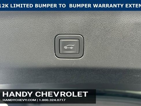 Certified 2025 Chevrolet Suburban High Country AWD/4WD image 16