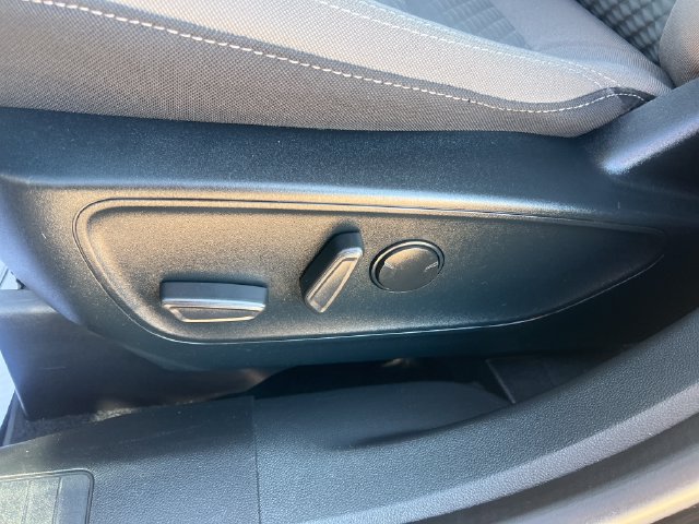 Used 2021 Ford Escape SE AWD/4WD image 13