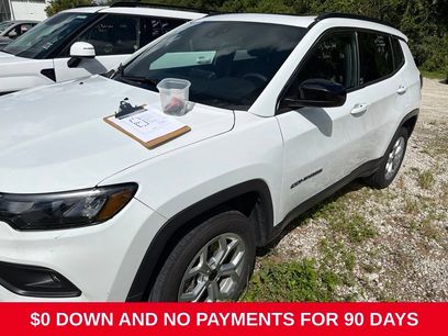 Used 2025 Jeep Compass Latitude w/ Sun & Sound Group
