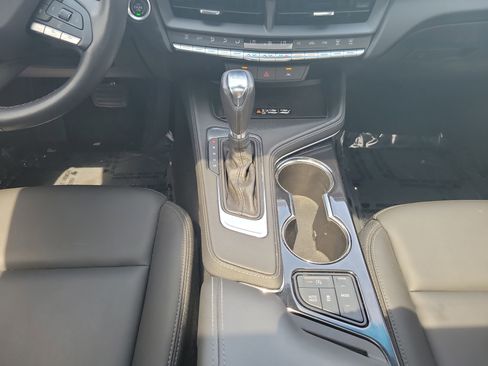 Used 2023 Cadillac CT4 Luxury w/ Sun And Sound Package RWD image 18