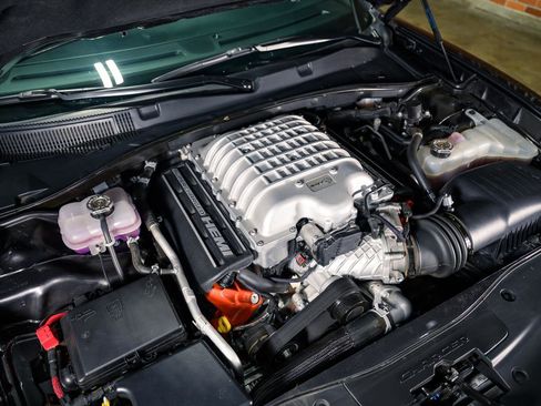 Used 2020 Dodge Charger SRT Hellcat w/ Harman/Kardon Audio Group image 19