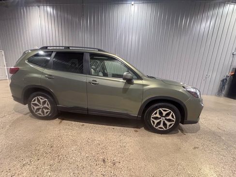Used 2019 Subaru Forester Premium w/ Popular Package #1 image 7