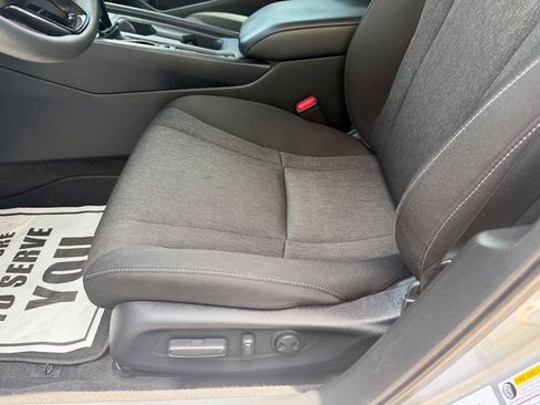 Used 2024 Honda Accord EX image 30
