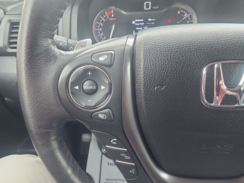 Used 2023 Honda Ridgeline RTL-E image 34