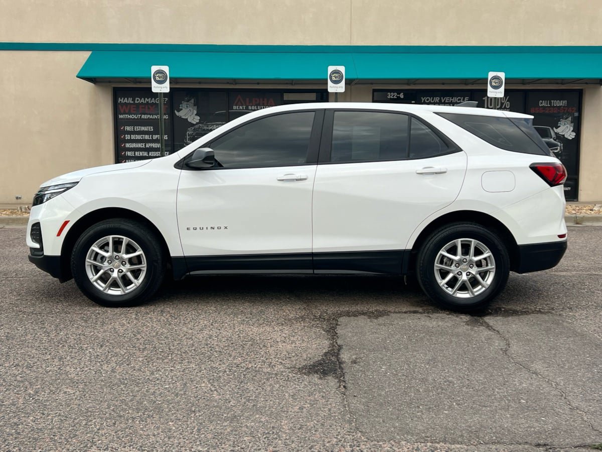 Used 2024 Chevrolet Equinox LS AWD/4WD image 6