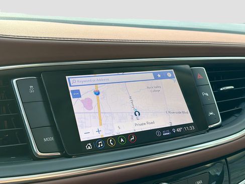 Used 2020 Buick Enclave Avenir w/ Avenir Technology Package image 22