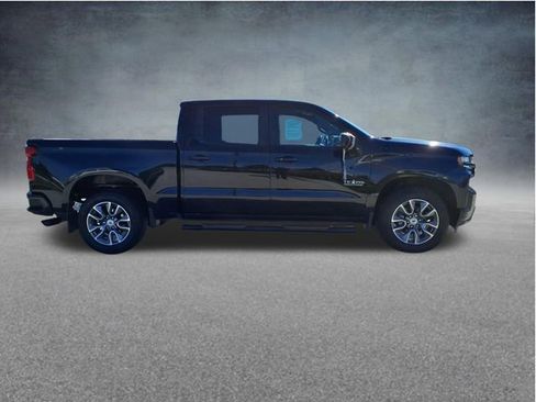 Used 2022 Chevrolet Silverado 1500 RST w/ Convenience Package II RWD image 9