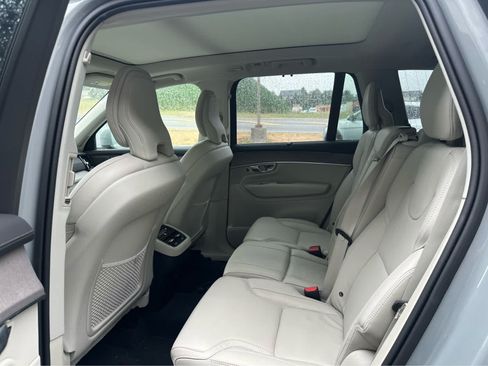 Used 2026 Volvo XC90 B6 Ultra AWD/4WD image 11