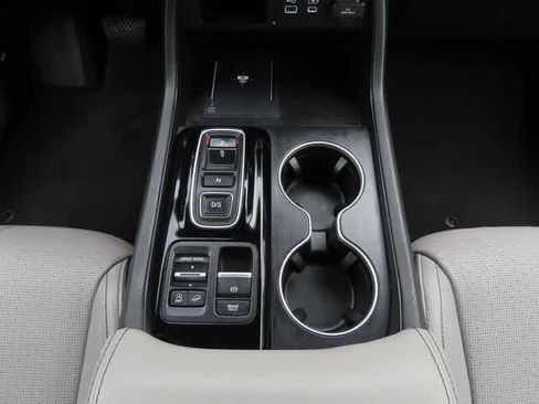 Used 2023 Honda Pilot Elite image 27