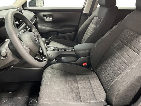 New 2026 Honda HR-V LX image 10
