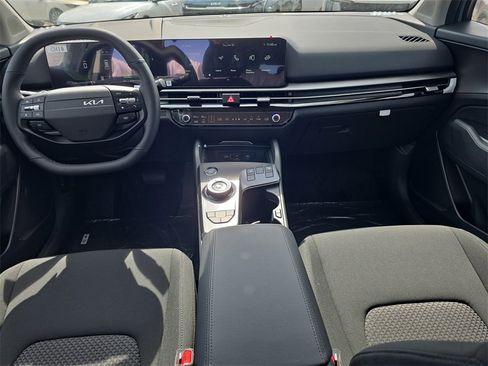 New 2026 Kia Sportage S image 12