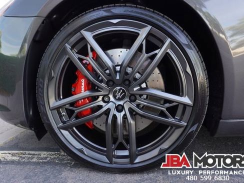 Used 2021 Maserati Quattroporte Trofeo image 97