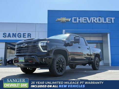 New 2025 Chevrolet Silverado 2500 LT w/ Trail Boss Package image 1