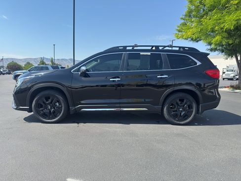 Used 2023 Subaru Ascent Touring AWD/4WD image 4