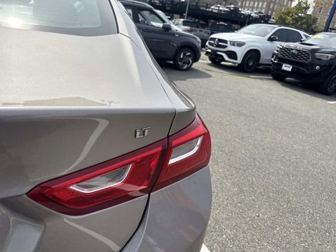 Used 2025 Chevrolet Malibu LT image 6