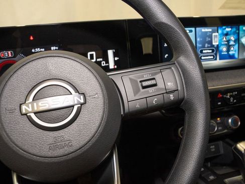 New 2026 Nissan Kicks S image 17