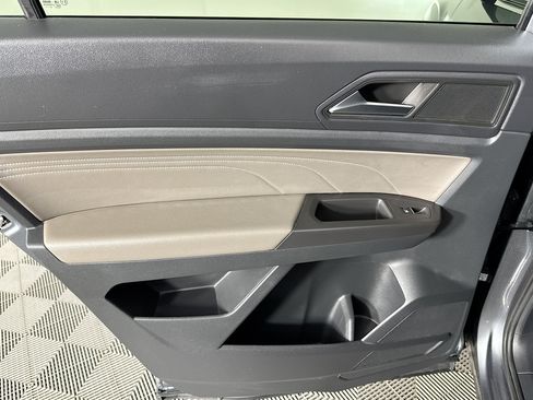 Used 2023 Volkswagen Atlas Cross Sport SE FWD image 24