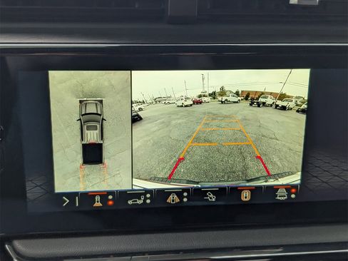 Used 2024 GMC Sierra 1500 AT4 w/ Technology Package image 19