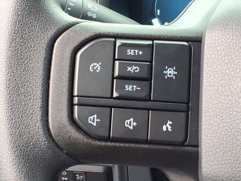 Used 2025 Ford F150 XL w/ Equipment Group 103A High image 11