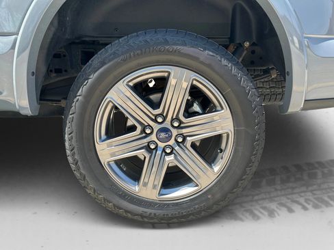 Used 2020 Ford F150 Lariat AWD/4WD image 26