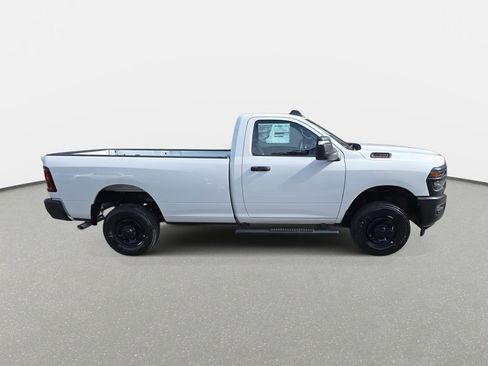 New 2026 RAM 2500 Tradesman AWD/4WD image 4