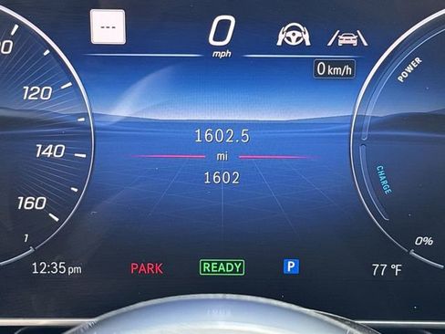 Used 2026 Mercedes-Benz GLC 350e 4MATIC w/ Driver Assistance Package image 31