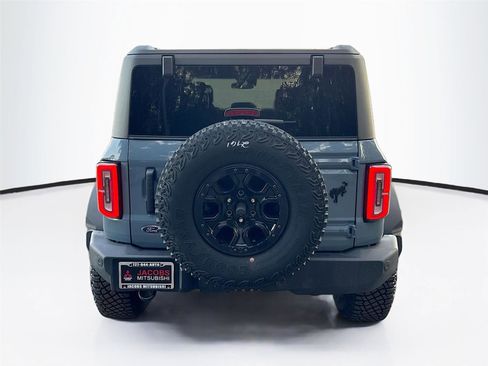 Used 2024 Ford Bronco Wildtrak image 6