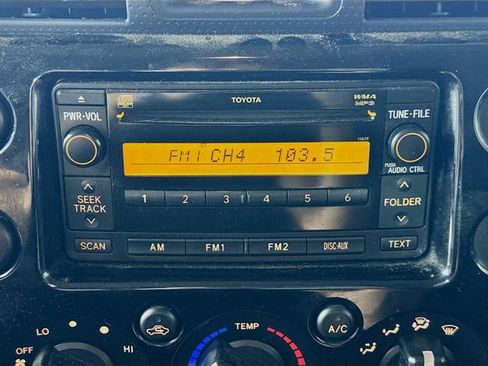 Used 2008 Toyota FJ Cruiser 2WD image 16