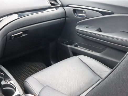 Used 2022 Honda Pilot Elite image 11