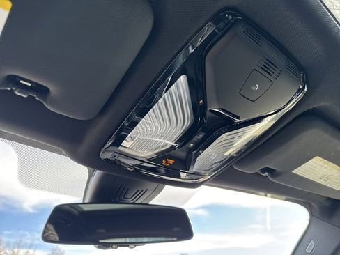 Used 2019 BMW X5 xDrive40i w/ Executive Package image 22