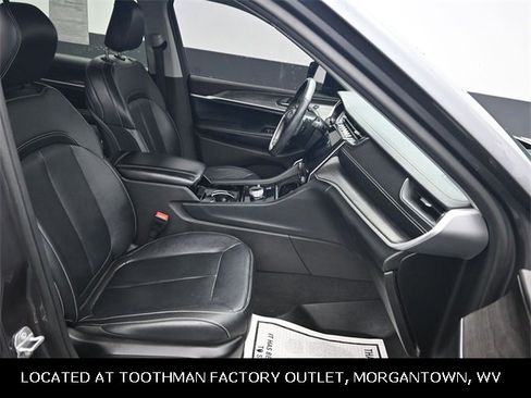 Used 2021 Jeep Grand Cherokee L Limited image 8