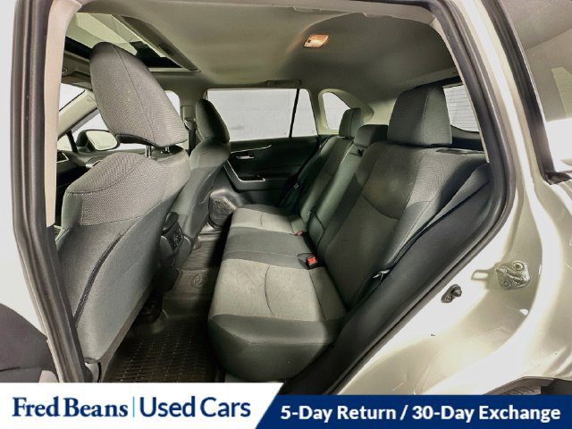 Used 2019 Toyota RAV4 XLE w/ All Weather Liner Package AWD/4WD image 29