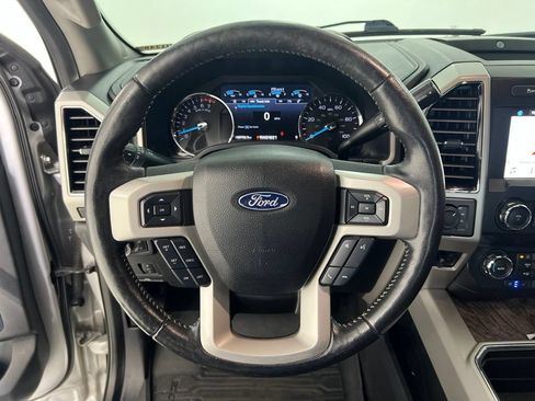 Used 2019 Ford F250 Lariat w/ Lariat Ultimate Package AWD/4WD image 10