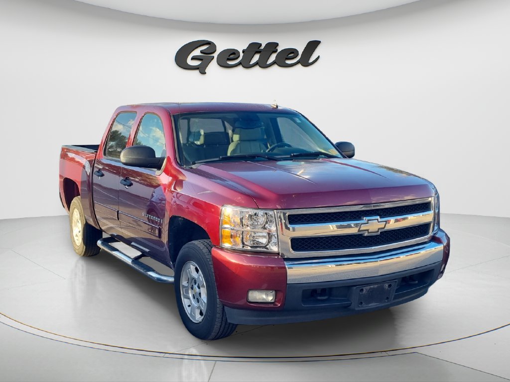 Used 2008 Chevrolet Silverado 1500 LT w/ Towing Package RWD image 2