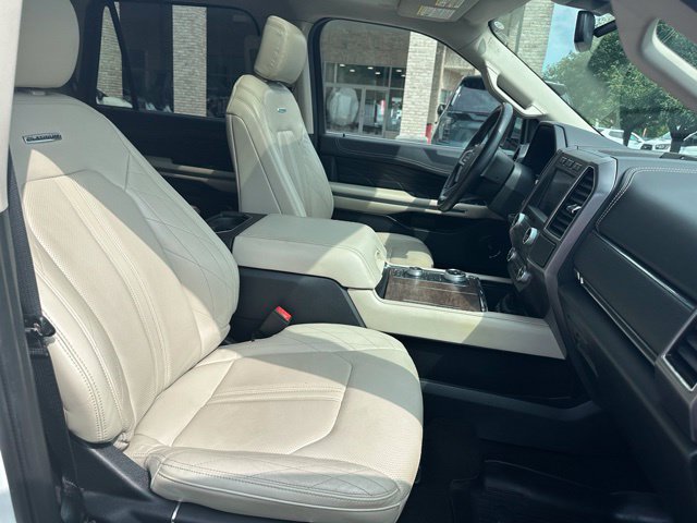 Used 2020 Ford Expedition Platinum AWD/4WD image 34