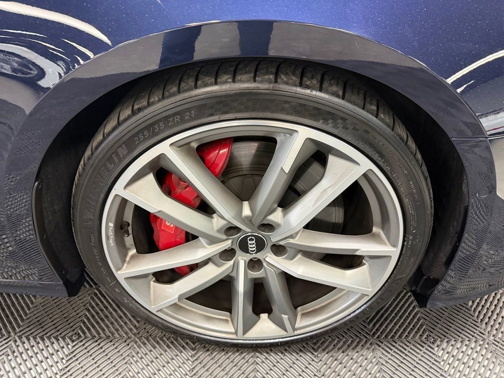 Used 2020 Audi S6 Premium Plus w/ S Sport Package AWD/4WD image 18