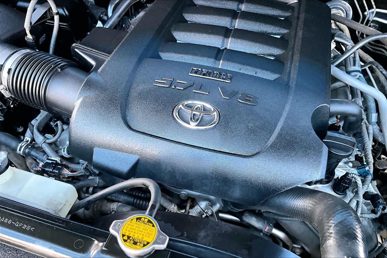 Used 2017 Toyota Tundra 1794 Edition AWD/4WD image 32