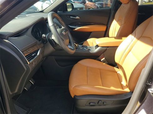 Used 2022 Cadillac XT4 Sport w/ Comfort Package image 16