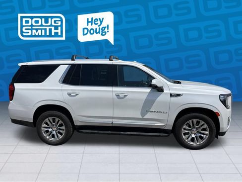 Used 2022 GMC Yukon Denali AWD/4WD image 6