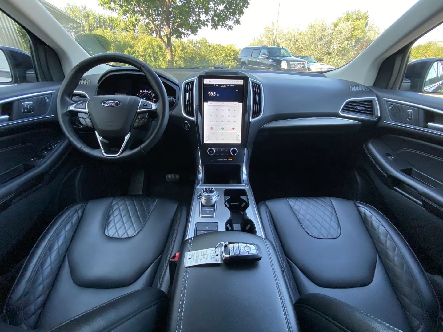 Used 2024 Ford Edge Titanium AWD/4WD image 14