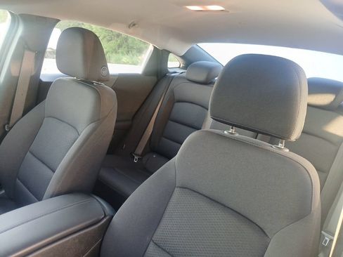 Used 2023 Chevrolet Malibu LT FWD image 11