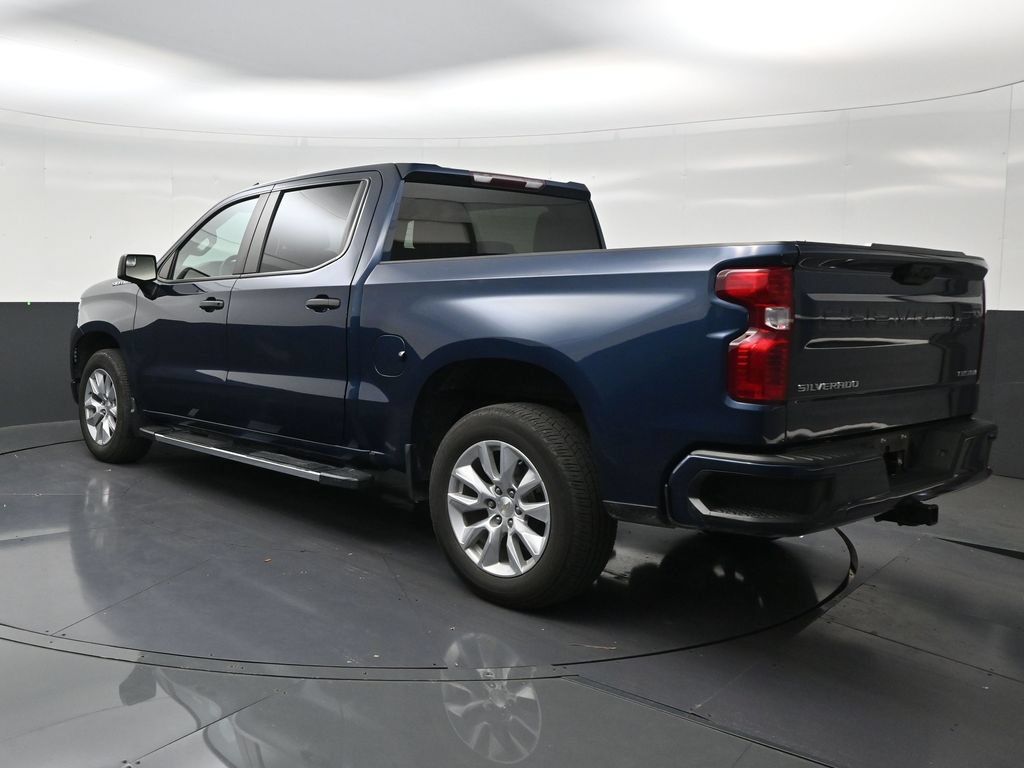 Used 2022 Chevrolet Silverado 1500 Custom RWD image 3