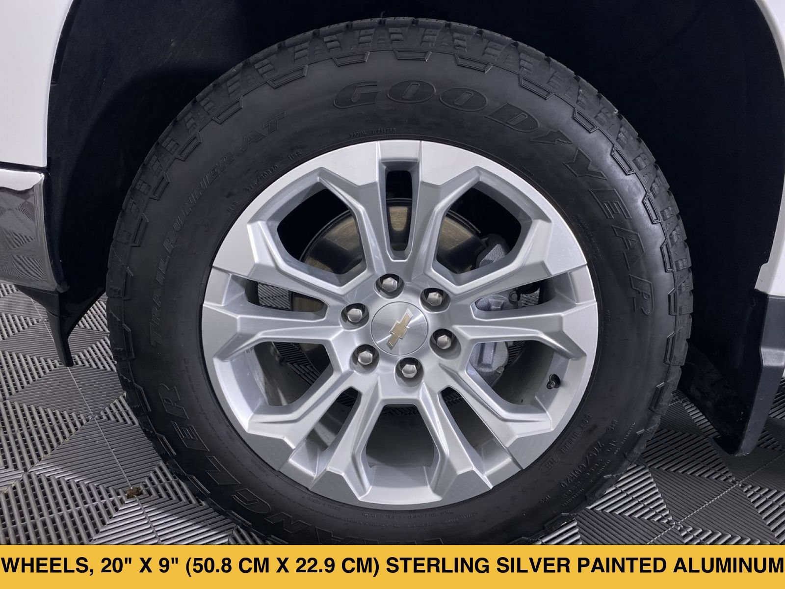 Certified 2023 Chevrolet Silverado 1500 LTZ AWD/4WD image 15
